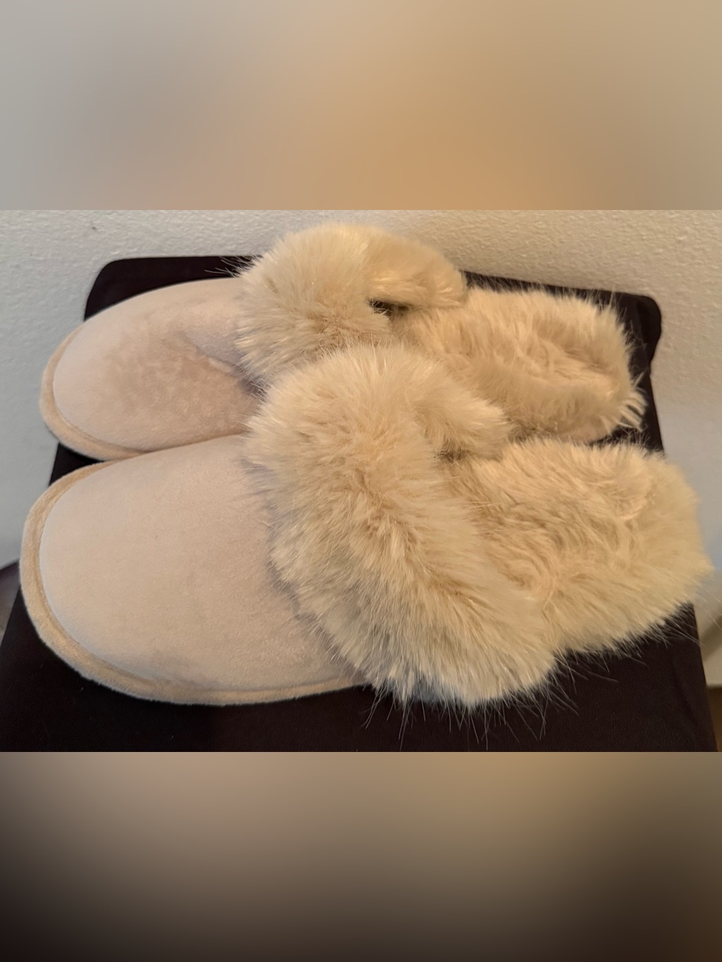 New. Rh (Restoration Hardware) Luxe Faux Fur Slippers. — image 2 of 8
